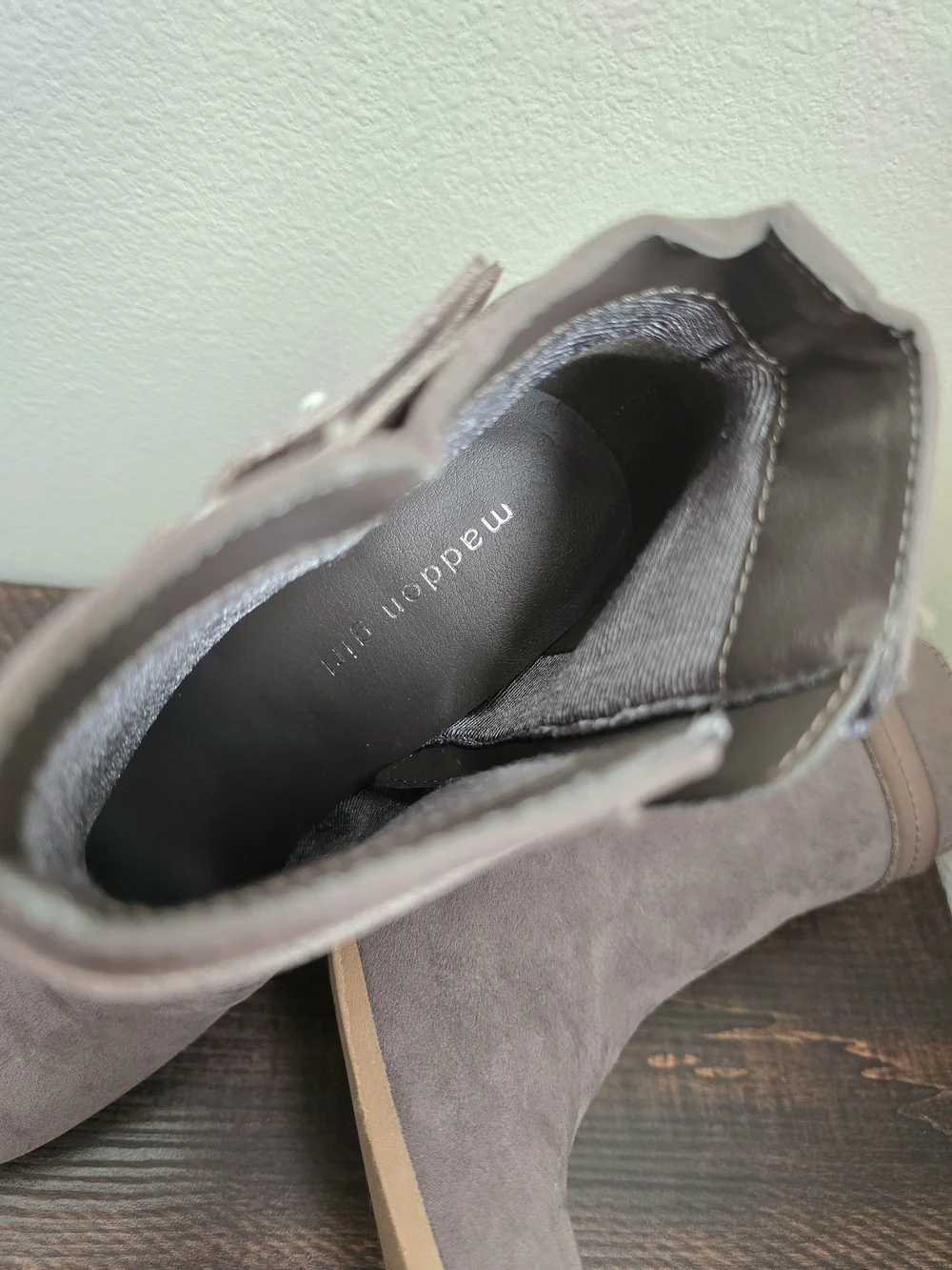 Madden Girl Demoli Gray Faux Suede Block Heel Buckle Ankle Booties Size 8